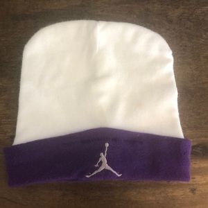 0-6 mo Purple and White Jordan Hat